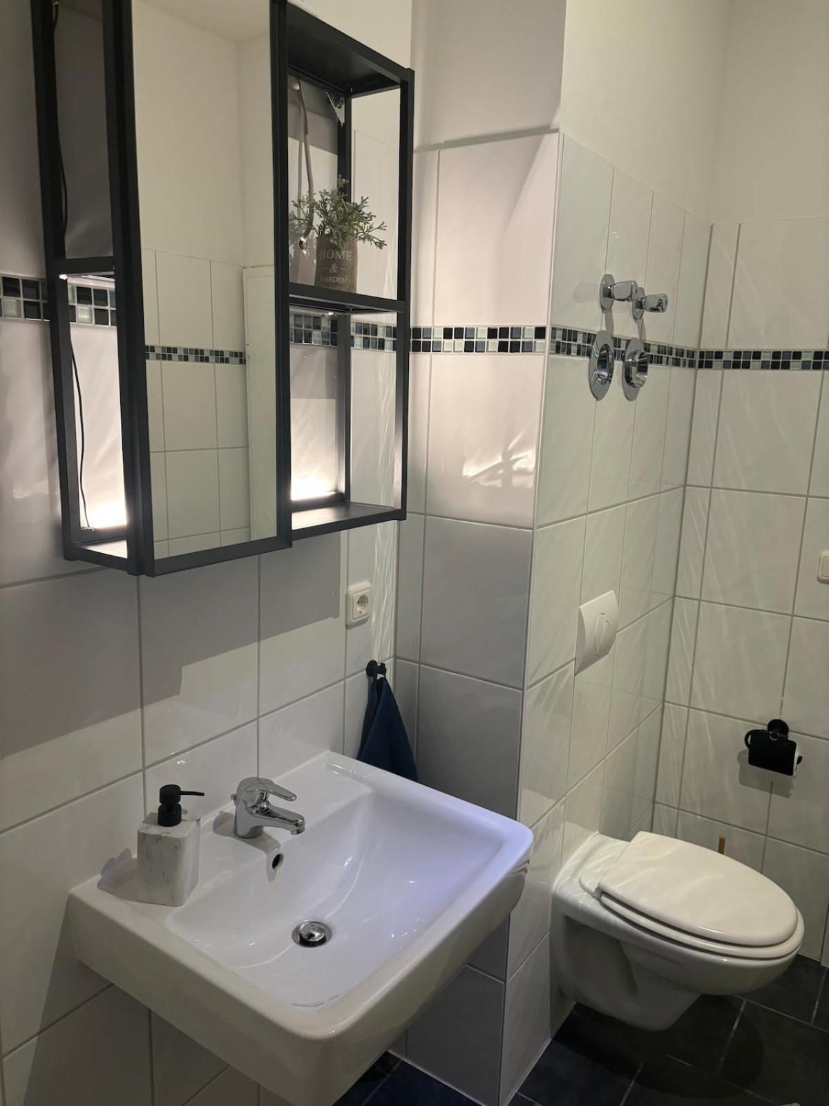 Stilvolles Loft Mit Kostenlosem Fahrrad Magdeburg Exteriör bild